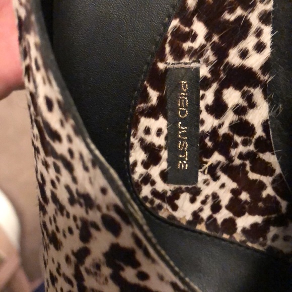 Beautiful cow skin with pattern the most comfortable shoes with gorgeous styles - Picture 4 of 11